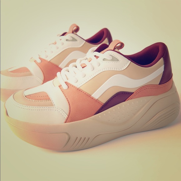 Zara Shoes - MULTI COLORS SNEAKER BRAND NEW !